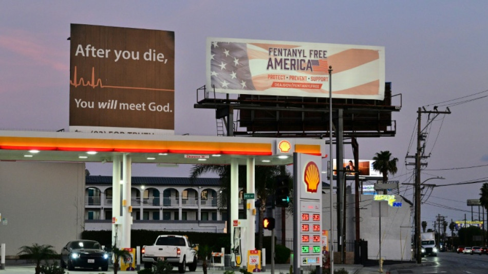 El petr&oacute;leo se estabiliza ante la posible liberaci&oacute;n de reservas y las bolsas asi&aacute;ticas suben