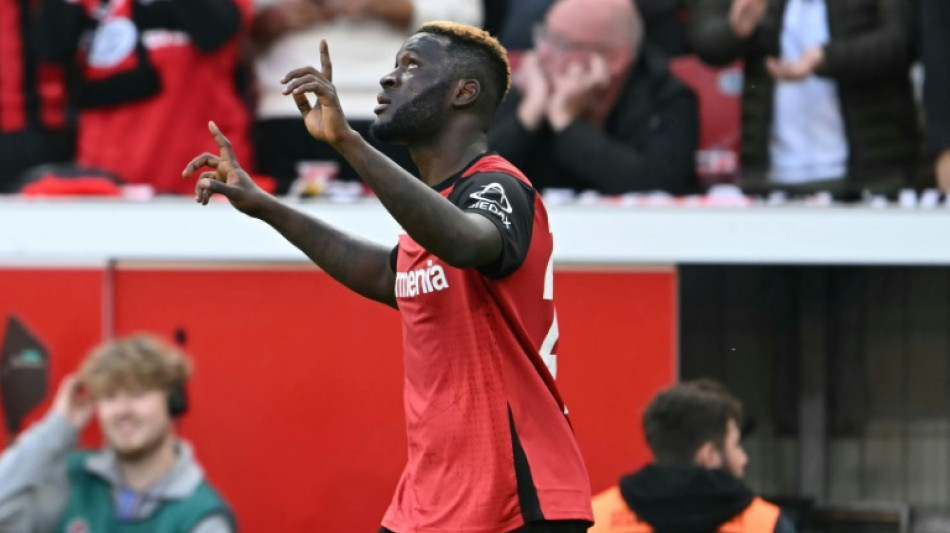 Atacante do Leverkusen Victor Boniface sofre acidente de tr&acirc;nsito