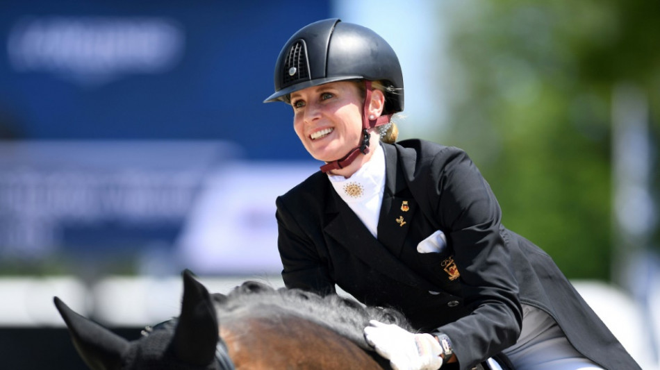 Balve: Von Bredow-Werndl auch in der K&uuml;r unschlagbar