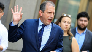 Detido por tentar impedir expuls&atilde;o de imigrante, candidato &agrave; prefeitura de NY &eacute; solto