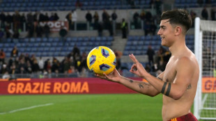 Com hat-trick de Dybala, Roma vence Torino no Italiano