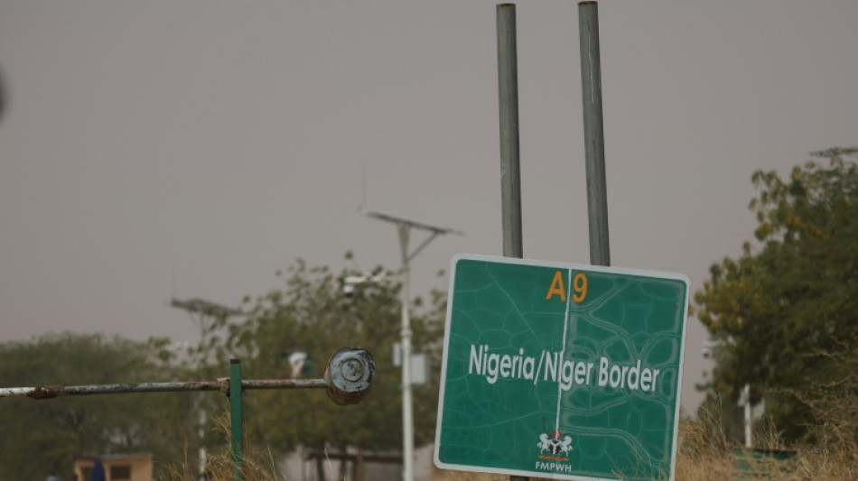 A la frontière du Niger, les Nigérians étouffés par la crise économique et l'insécurité