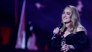 Adele rafle la mise aux Brit Awards, pour la premi&egrave;re fois sans cat&eacute;gories genr&eacute;es