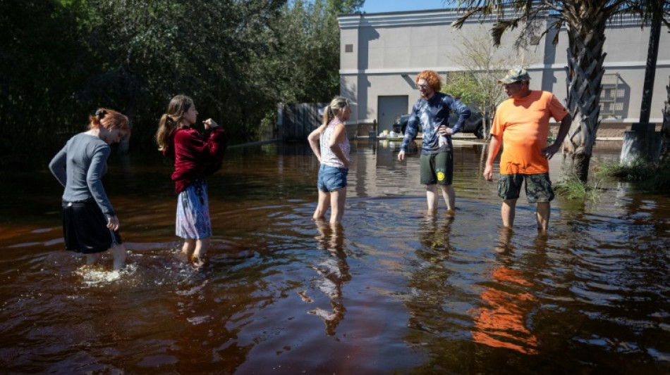 El hurac&aacute;n Ian golpea Carolina del Sur tras sembrar destrucci&oacute;n en Florida
