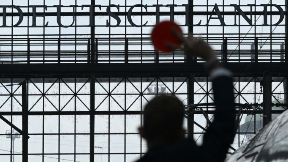 Landesarbeitsgericht weist Eilantrag der Bahn gegen Lokf&uuml;hrer-Streik ab