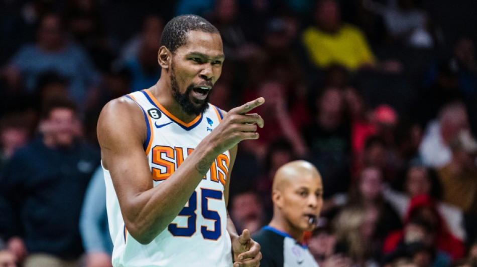 Suns win in Durant debut, Tatum powers Celtics