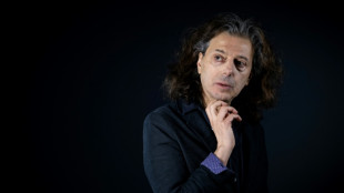 Irruption de militants "anti-tech" au "contre-sommet de l'IA" &agrave; Paris