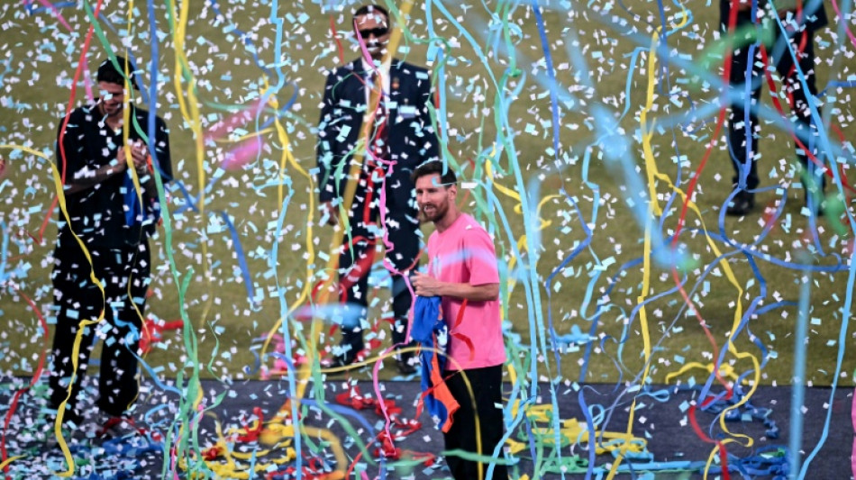 Messi mania peaks in India's pollution-hit capital