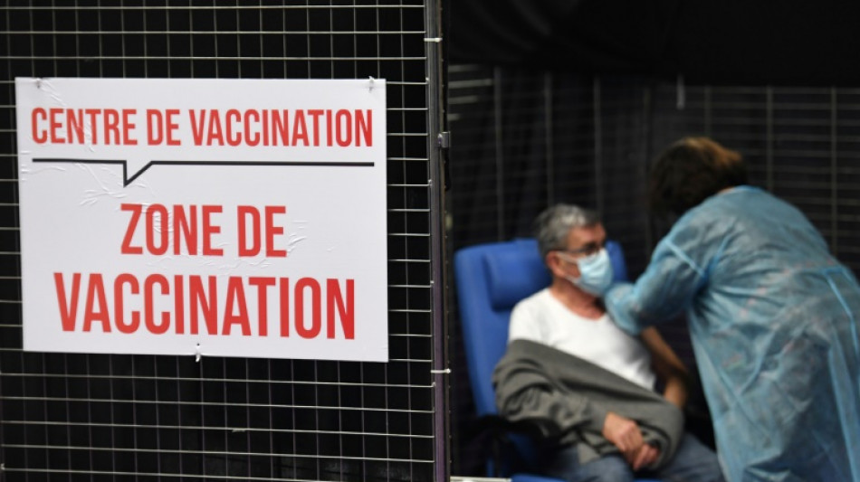 La UE recomienda una segunda dosis de refuerzo de la vacuna anticovid para los mayores de 60 años