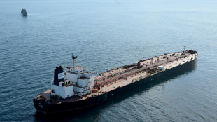 Vor Frankreich festgehaltener &Ouml;ltanker der Schattenflotte setzt Fahrt fort