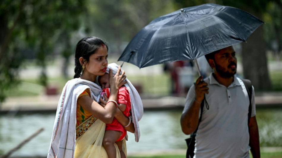 Berliner Tageszeitung Indian capital records highest temperature of