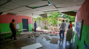 Venezuela: après le choc des secousses, les habitants relèvent les dégâts