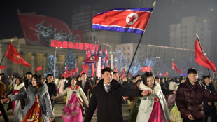Kim Jong Un feiert mit Frau und Tochter in Pjöngjangs Riesen-Stadion Silvester 