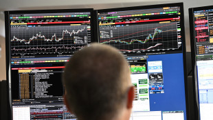 Lo spread tra Btp e Bund scende a 100 punti
