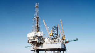 Il petrolio &egrave; in lieve ribasso, Brent a 68,6 dollari