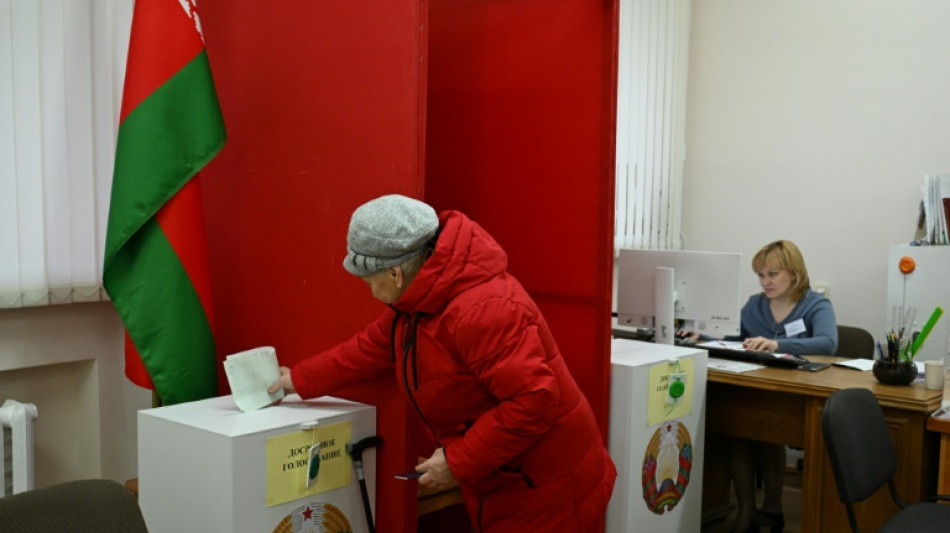 Pr&auml;sidentschaftswahl in Belarus: Machthaber Lukaschenko strebt siebte Amtszeit an