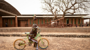 La aldea creada en Burkina por el arquitecto Francis K&eacute;r&eacute;, una mezcla de arte, educaci&oacute;n y ecolog&iacute;a