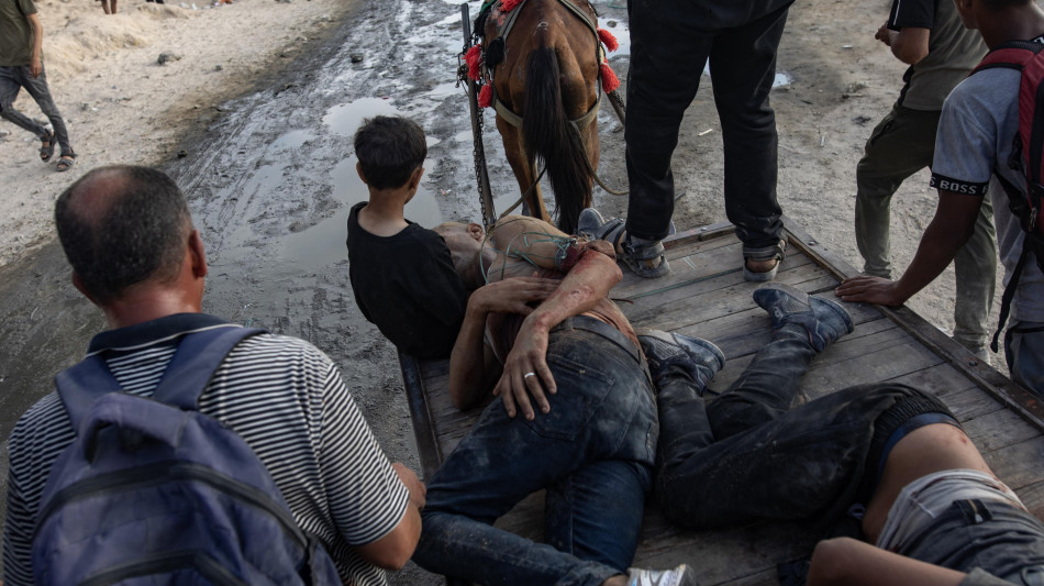 Fonti mediche ad Al Jazeera, 86 persone uccise oggi a Gaza