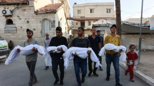 Ao menos 69 mortos em ataques israelenses em Gaza, 15 deles contra um abrigo para deslocados