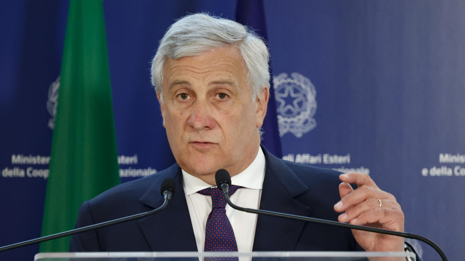 Tajani, 'perplesso su regolarit&agrave; del voto in Venezuela'