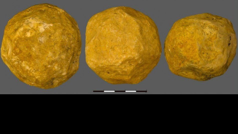 Les sph&eacute;ro&iuml;des pr&eacute;historiques &eacute;taient con&ccedil;us &agrave; dessein, mais dans quel but ?