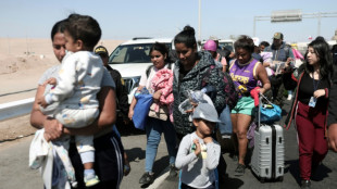 Chile confirma voo de repatriação de venezuelanos bloqueados na fronteira com o Peru
