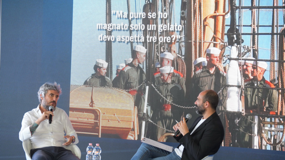 Federico Palmaroli si racconta, cos&igrave; &egrave; nato il 'mio' Osho