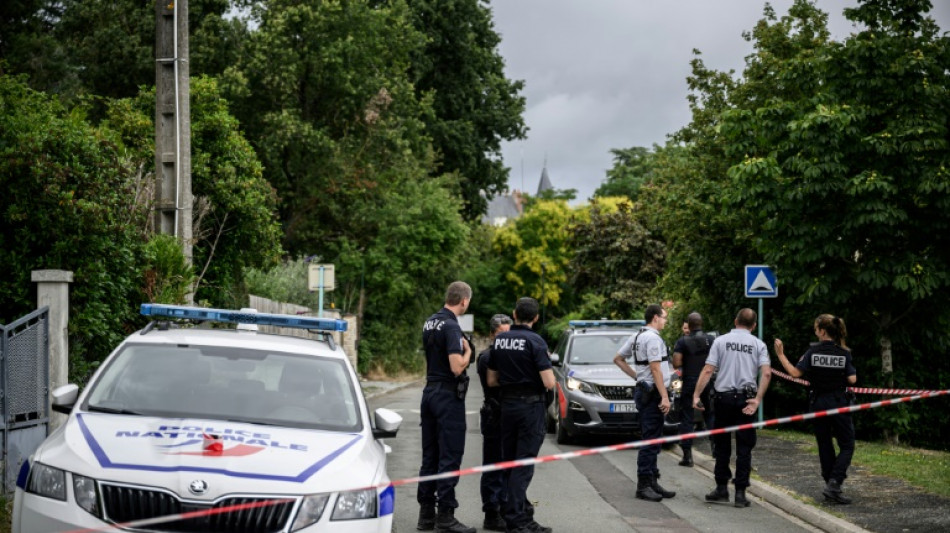 Fin de la traque d'un "dangereux fugitif" interpell&eacute; pr&egrave;s d'Angers