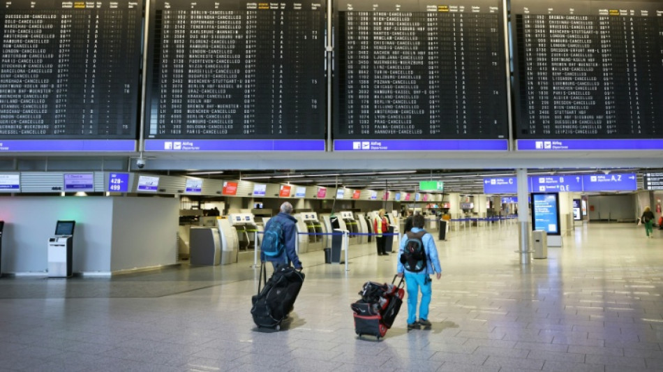 Flexiblere Schlichtungsverfahren: Flugg&auml;ste sollen schneller entsch&auml;digt werden