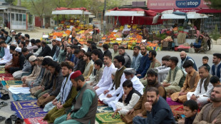 Líder talibã faz rara aparição pública no final do Ramadã