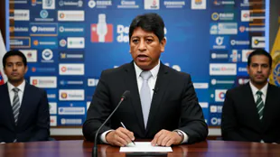 Josu&eacute; Guti&eacute;rrez critica la institucionalidad peruana mientras se cuestiona su rol como Defensor del Pueblo