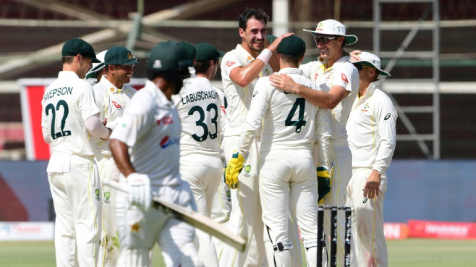 Starc triple strike leaves Pakistan reeling in second Australia Test