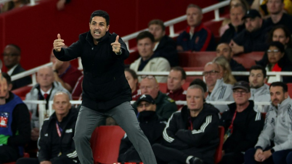 Com gol de Martinelli, Arsenal vence Olympiacos (2-0) na Champions