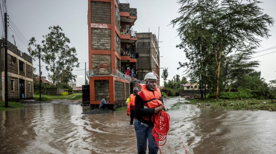 Cicl&oacute;n tropical azota costas de Kenia y Tanzania, tras inundaciones mort&iacute;feras