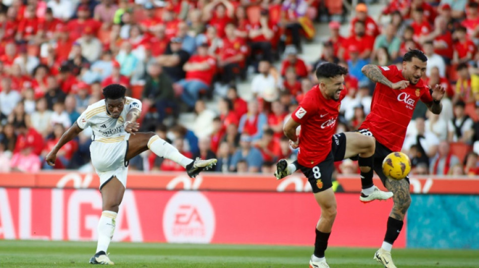 Real Madrid vence Mallorca (1-0) e segue firme rumo ao t&iacute;tulo do Espanhol