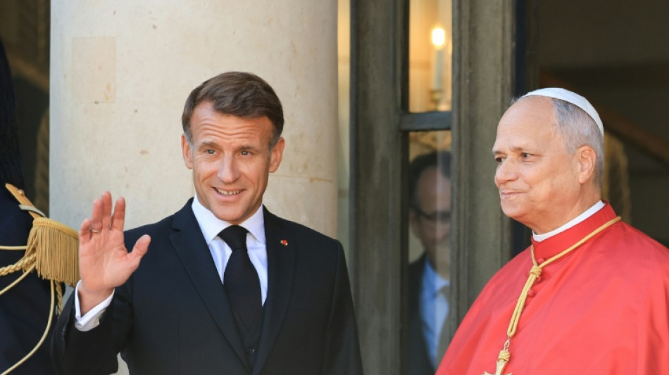Papst Leo XIV. beginnt Frankreichbesuch mit Warnung vor "Wettr&uuml;sten"