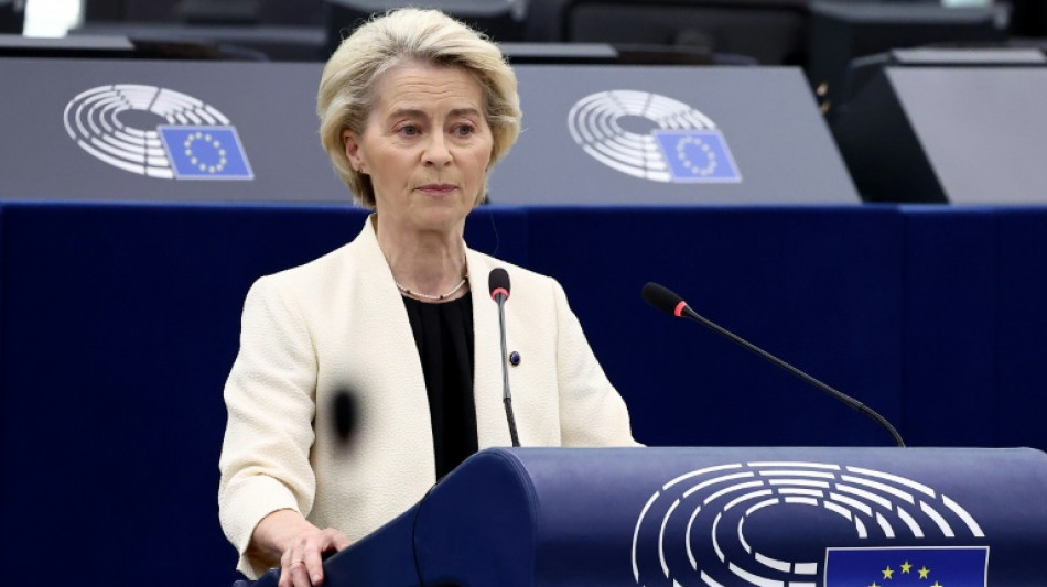 Chefe da Comiss&atilde;o Europeia afirma que mo&ccedil;&atilde;o de censura foi retirada do 'manual dos extremistas'