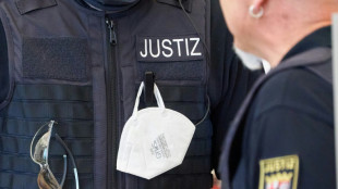 Mehrj&auml;hrige Haft nach t&ouml;dlichem Anschlag auf Fl&uuml;chtlingsheim im Jahr 1991 gefordert