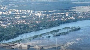 Überflutung und Evakuierungen nach Zerstörung des Kachowka-Staudamms in Ukraine