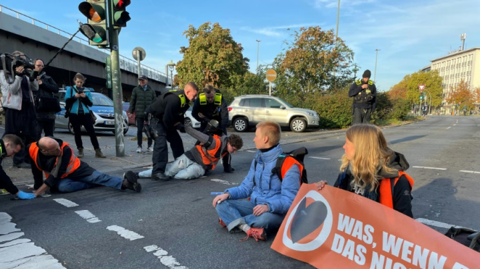 Berliner Innensenatorin fordert längere Gewahrsamnahmen für Klimaaktivisten