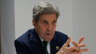 Kerry: 10 bilhões de habitantes na Terra é insustentável