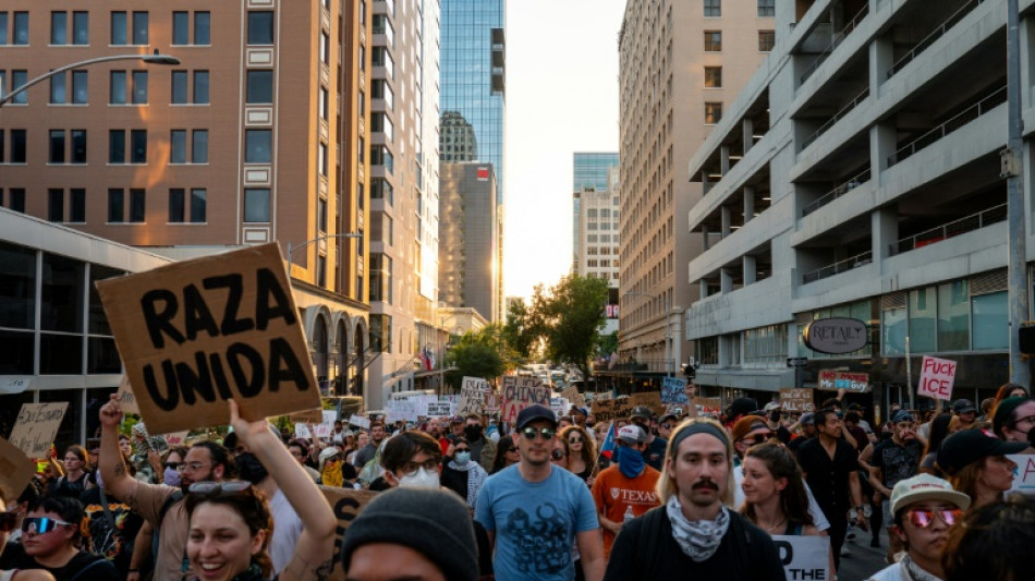 Cacería a la salida de las cortes de inmigración en EEUU