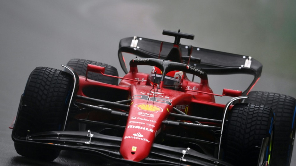 Leclerc startet ganz hinten - Alonso im Regen Schnellster