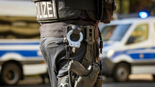 67-Jährige vereitelt Betrugsversuch von falschen Polizisten in NRW