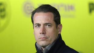 Ricken sch&uuml;tzt Sahin und kritisiert Spieler scharf: "Unw&uuml;rdig"