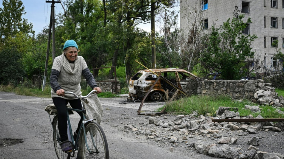 Dans le Sud reconquis par l'Ukraine, r&eacute;cits de terreur et destructions