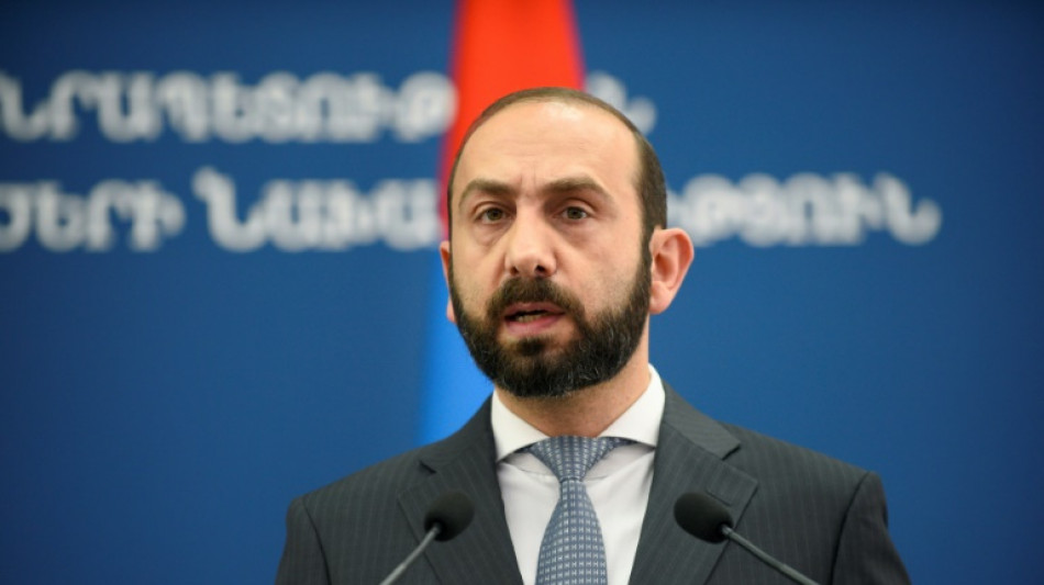 EUA acolhe conversas de paz entre Arm&ecirc;nia e Azerbaij&atilde;o