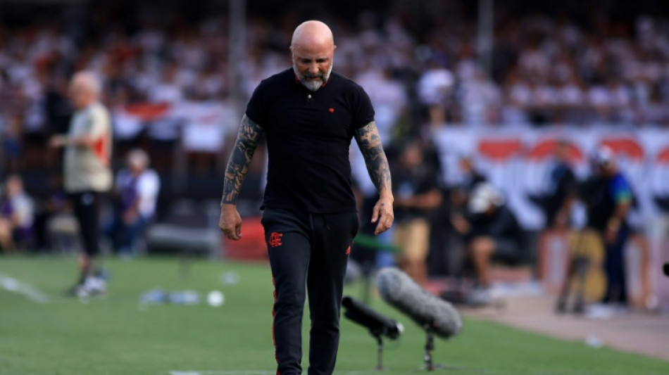 Flamengo, o milion&aacute;rio de bolsos vazios
