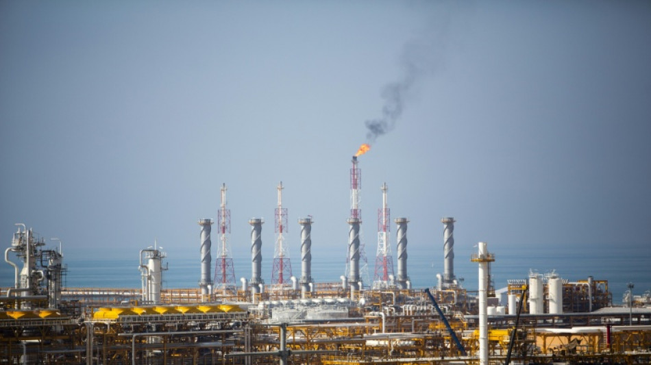 Israel greift gr&ouml;&szlig;ten Petrochemie-Komplex im Iran an