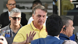 Bolsonaro volta &agrave; pris&atilde;o domiciliar ap&oacute;s exames m&eacute;dicos a semanas de veredicto